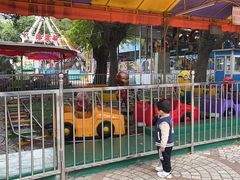 -顺德大良半月城游乐场