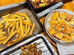 -老东镇啤酒屋海鲜加工·蒸汽海鲜·海鲜烧烤(台东店)