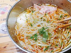 -喝丢一只鞋海鲜烧烤·海肠捞饭(文体街店)