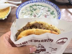 -穆得·老周家牛肉烧饼(普利街店)