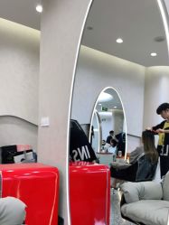 -东秀护肤造型