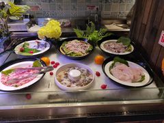 -领鲜活海鲜榴莲自助火锅(东门店)