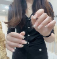 -CM.Nail美甲美睫