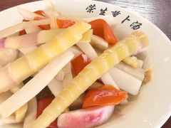 -荣生萝卜汤饭店