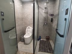 -咖居酒店(南京长江大桥阅江楼店)