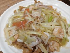 -裕记烧腊连锁餐饮(国商分店)