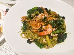 罗勒奶酪鲜虾意大利面-Nana And Her Friends Restaurant 娜娜家(小寨原力场店)