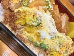 -晶吉·居酒屋·烧鸟·生鱼饭(中山区民主广场店)