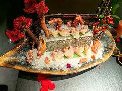 -蟹犇前•帝王蟹雪蟹(陆家嘴店)