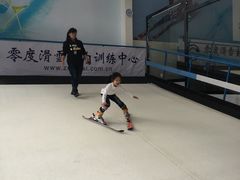 -零度滑雪室内训练中心(莘庄店)