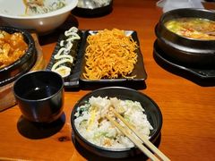 -鑫日千里马朝鲜族小馆(总店)