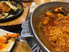 -喇喇排骨火锅·传统韩式脊骨汤(望京西园总店)
