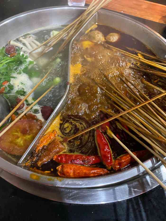 成都老王串串香(普陀路总店)-"[服务铃]服务:真诚,对,就是这个词,.