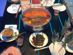 -唯爱KTV聚会餐厅(仙林东城汇店)