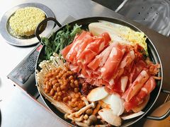 部队锅-MI WU FACTORY米屋美食工厂餐厅(绿地店)
