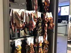 -ZARA(世贸天阶店)