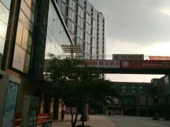 -绿地风尚天地广场