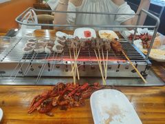 -哈尔滨小酒馆·鲜肉现穿自助烧烤(康新花园店)
