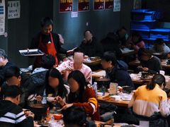 大堂-范贤光鸡公煲(平乐园总店)