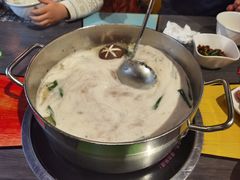 -四季喧黔味豆米火锅(万达广场店)