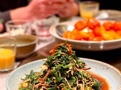 青年拌菜-青年公社烤鸭(滨湖银泰店)