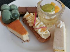-圣丰索菲特·2 On 988 Café 自助餐厅