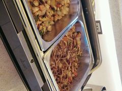 -怡人怡口牛排海鲜自助(飞龙大厦店)