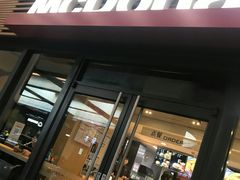 门面-麦当劳(海岸城店)
