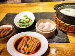 -小城粥道·海胆鲜虾粥(解放广场店)