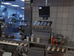 -麦当劳(花桥得来速店)