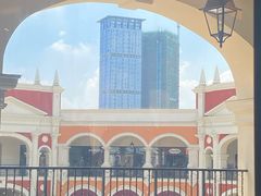 -佛罗伦萨小镇广佛名品奥特莱斯(疏港路店)