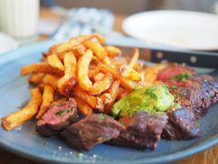 牛排-ROAST coffee & eatery