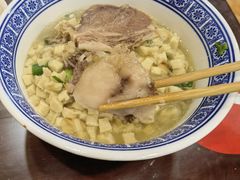 -老孙家泡馍(洒金桥店)