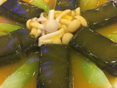 竹炭豆腐-伍月花酒楼