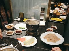 -中威蓝海御华大饭店·蓝钻海鲜自助百汇