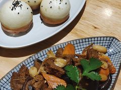 上海四喜烤麸-玖鲜小笼(中山广场店)