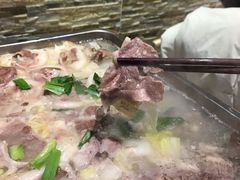 -聚汇三少·龙虾·中餐厅(莫邪路新天地店)