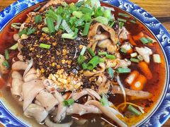-中和裴氏蹄花(府河路店)