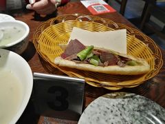 -王记驴火河间驴肉火烧(长青店)