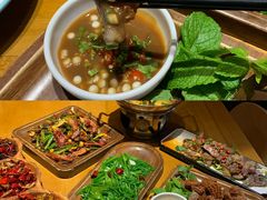 -隔壁老王·家常云南菜(花巷店)