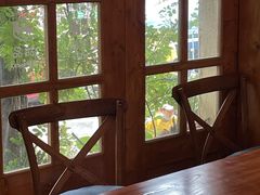 靠窗位-海惠年代咖啡