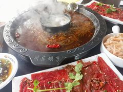 -川东坝子火锅(宝龙店)