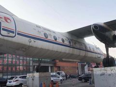 -家和家美家具城-停车场