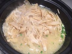 -佬麻雀·剁椒鱼头(京基KK One店)