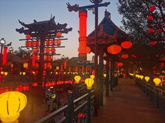 -雪山彩虹谷景区