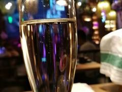 -临界音乐酒馆·小龙虾·江湖菜(华熙LIVE·鱼洞店)