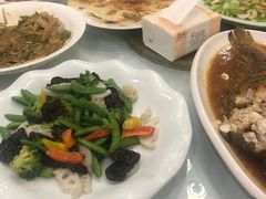 -红高粱大酒店(宁山东路店)