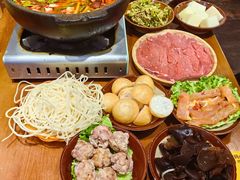 -黔有有贵州酸汤夺夺粉火锅(五味十字店)