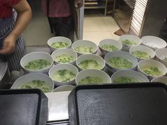 -周震馄饨