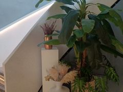 -新华里咖啡书吧(新华书店小寨店)